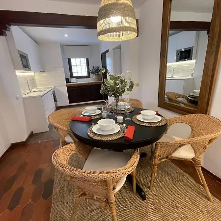 El Cobertizo De Jimena Y Candela - Parking Gratis