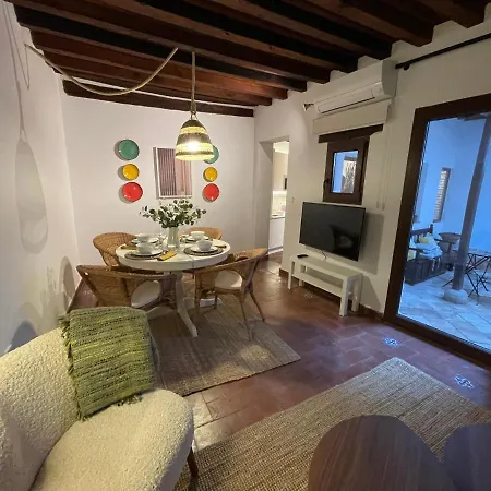 El Cobertizo De Jimena Y Candela - Parking Gratis *