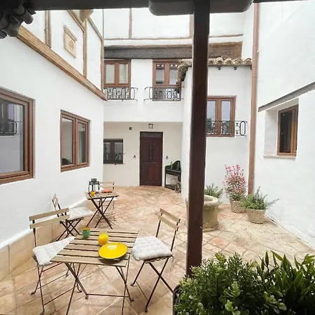 El Cobertizo De Jimena Y Candela - Parking Gratis Toledo