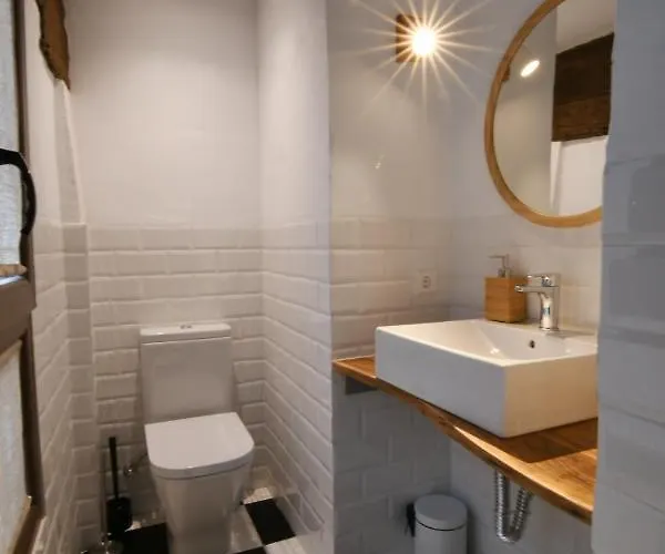 El Cobertizo De Jimena Y Candela - Parking Gratis *