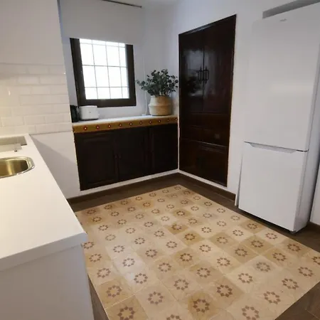 El Cobertizo De Jimena Y Candela - Parking Gratis アパート トレド