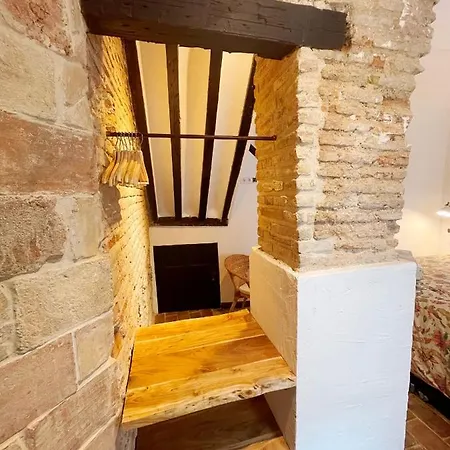 El Cobertizo De Jimena Y Candela - Parking Gratis * トレド